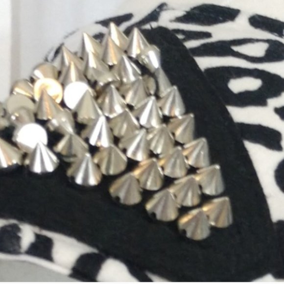 Annabelle Cow Print Peplum Blouse with Silver Spikes Large Jr. - Picture 7 of 7